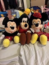 Vintage 1980  s Disneyland Walt Disney World Mickey, Minnie  Goofy Plush Set