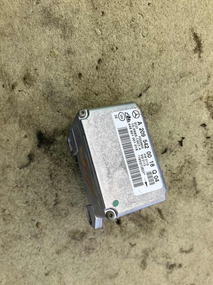 2003 Mercedes Benz C320 Yaw Rate Turn Sensor Module A2095420018 Oem - Image 2 of 4