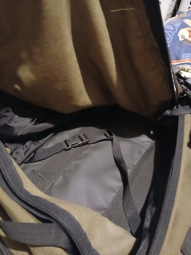 Kelty Pangaea Convertible Backpack carry-on w/ Zip Off Daypack Hiking Travel - Picture 7 of 7