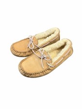 UGG Dakota Chestnut Sheepskin Suede Moccasin Slippers Women  s Size 8