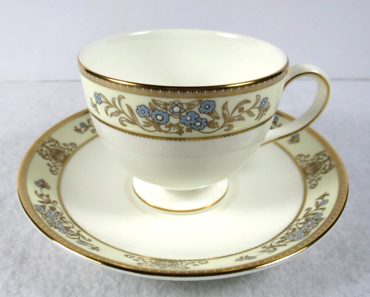 WEDGWOOD CLIVEDEN スープカップ＆ソーサー 2客