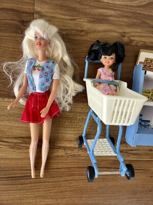 Vintage 1995 Shoppin' Fun Barbie And Kelly With Shopping Cart Set