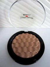 Laura Geller Baked Gelato Lace Illuminator Ballerina -  0.38oz