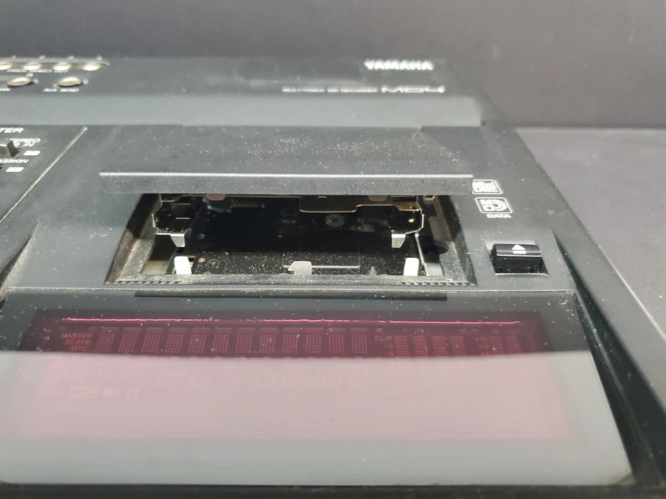 Yamaha MD4 Multitrack MiniDisc Recorder Made in Japan Oct 96 - Working AS IS - Image 4 of 4