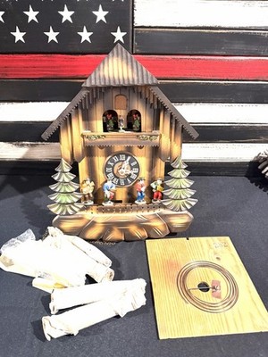 NOS M.I. Hummel Hubert Herr German Cuckoo Clock 94002/1116 HU w/ Box