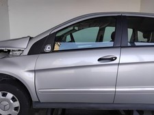 Mercedes B-Klasse W245 T&uuml;r vorn links Fahrert&uuml;r 761 polarsilbermetallic BJ2008