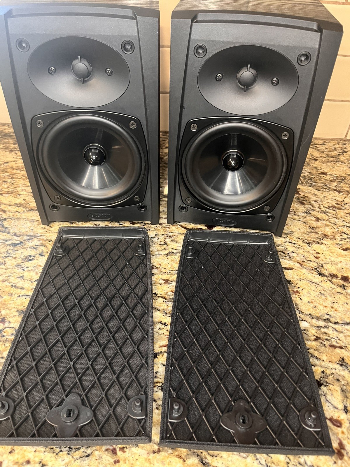 Boston Acoustics CR65 Magnetic Shielding 8 Ohms Speakers Pair Black Tested&Works
