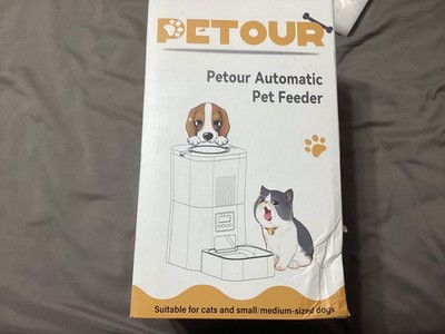 Petour Automatic Pet Feeder Suitable For Cats And Small/Medium Sized Dogs