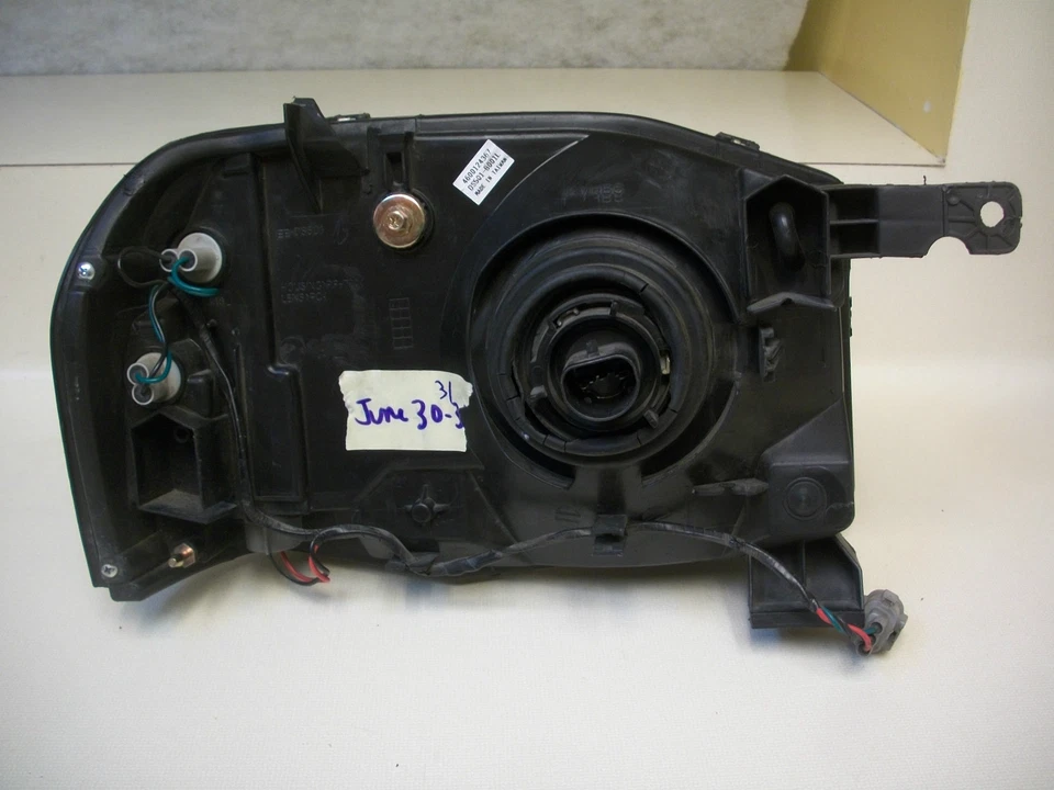 SE ADAPTA A NISSAN FRONTIER 01 02 03 04 FARO OJOS DE ÁGUILA LH Foto 2 de 4