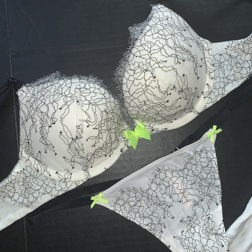 Victoria's Secret 32DD,34A BRA SET O/S thong Black White NEON yellow Bow Lace - Picture 3 of 6
