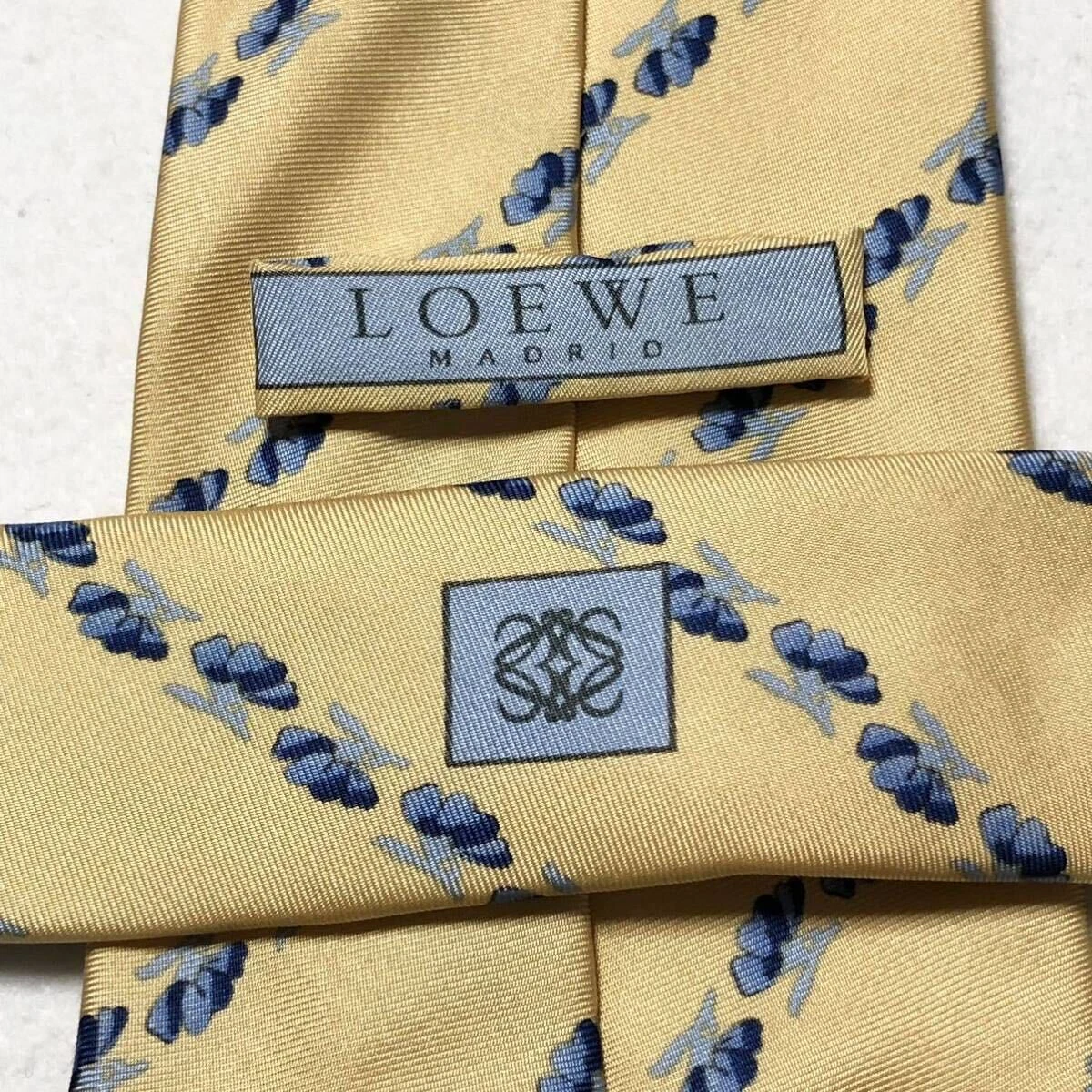 Cravatta cravatta cravatta uomo seta usata originale LOEWE abito classico lusso multicolore 13