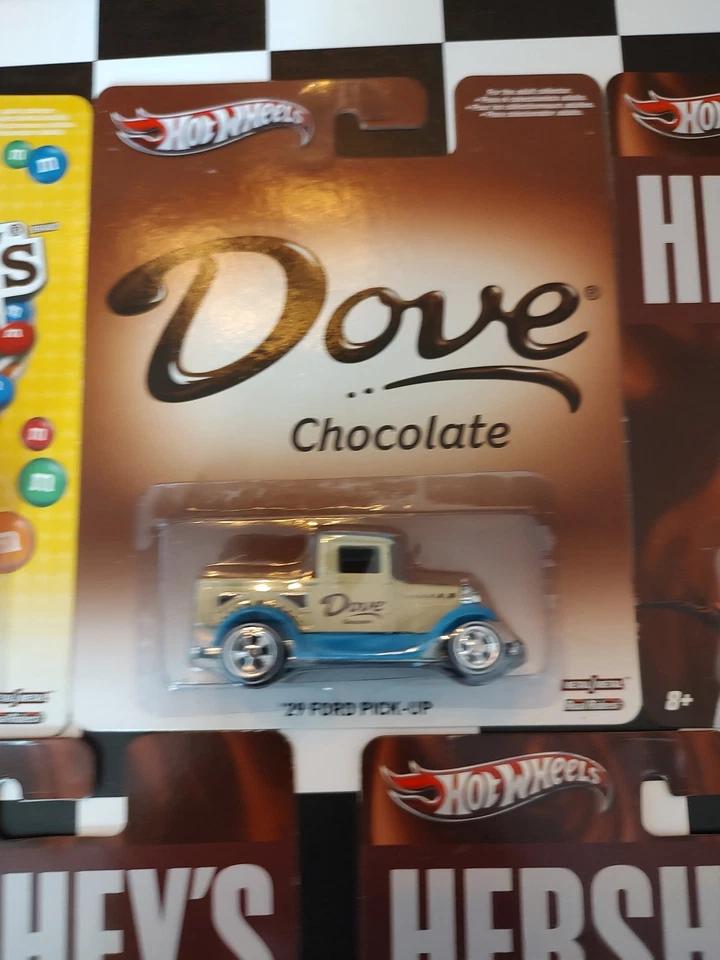 🔖Lote de 5-HOT WHEELS NOSTALGIA POPCULTURE HERSHEY'S '64 PANEL GMC 2011  Foto 3 de 4