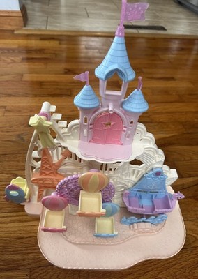 Sylvanian Families Baby Dream Amusement Park, Colico