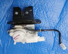 OEM Rear Trunk Lid Lock Latch for 2007 Mazda CX-7 Genuine Used Part #2250593-26