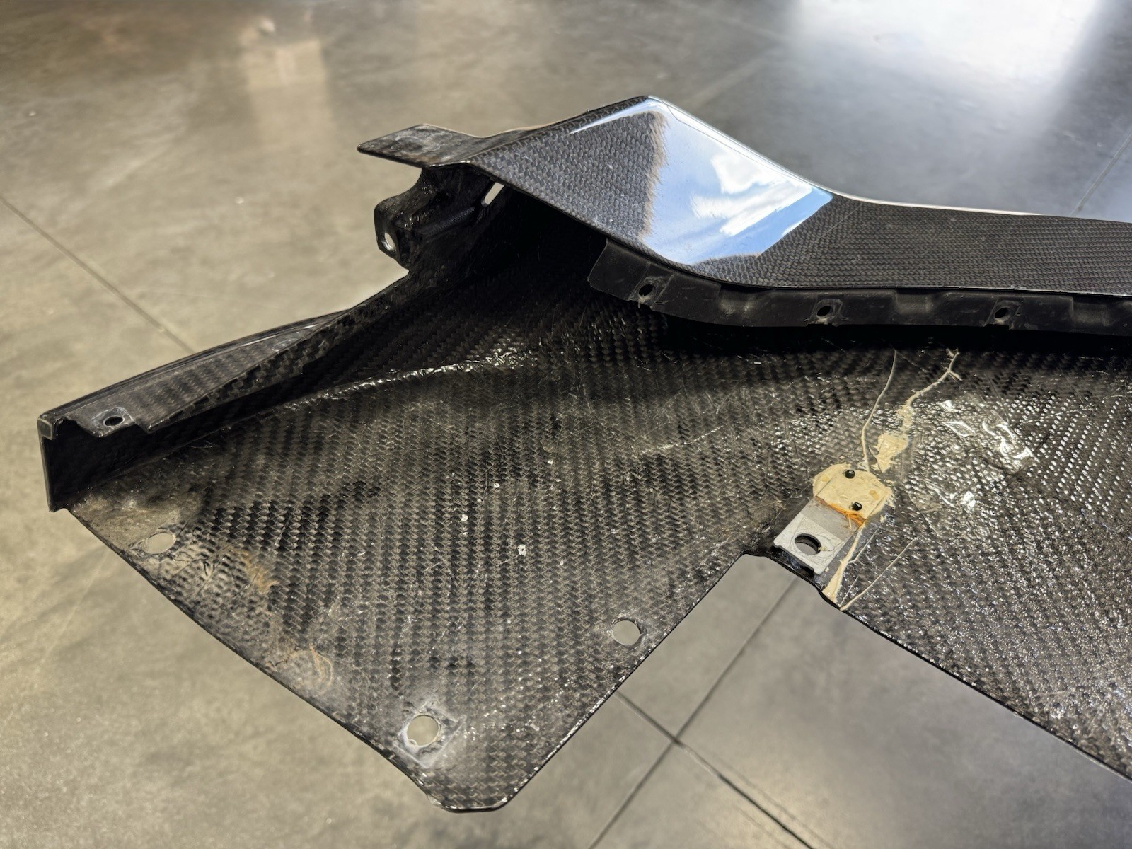 Maserati MC20 Front Splitter Carbon Fiber OEM