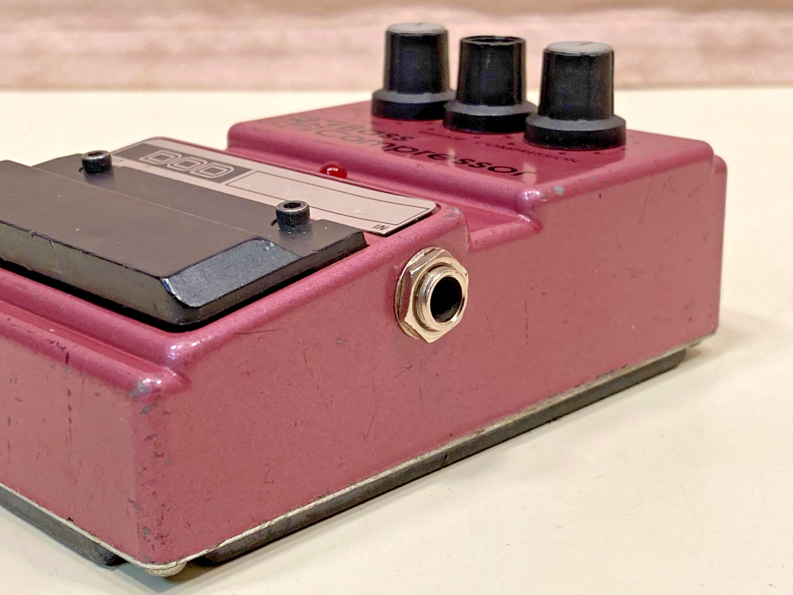 DOD FX82 bass compressor effects pedal (Made in USA)