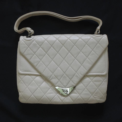 CHANEL Shoulder Bag W Flap Leather Ladies Off White Silver Hardware from Japan