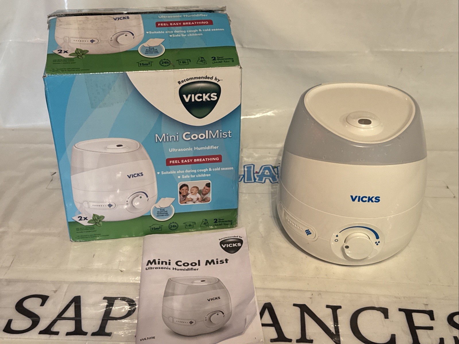 Vicks Mini Cool Mist Ultrasonic Humidifier – Working