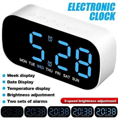 Elektrischer Digitaler LED-Wecker Netzbetrieben Spiegel Display Schlafzimmer Nachttisch UK