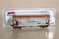 ATLAS 50 001 888 WEATHERED GARDINER ACF 3560 COVERED HOPPER CAR 62933 nv