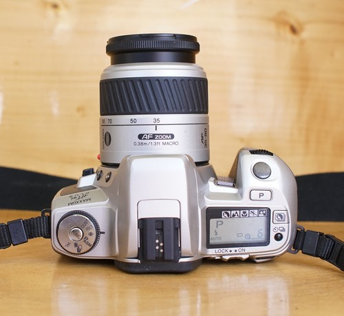 Minolta Maxxum HTsi PLUS (Dynax 505si) 35mm Camera w/ 35-80mm Lens Mint READ! 3 - Bild 3 von 8