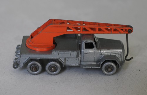 MATCHBOX LESNEY 30b MAGIRUS-DEUTZ CRANE TRUCK - SMW - VERY GOOD CONDITION - Picture 2 of 11