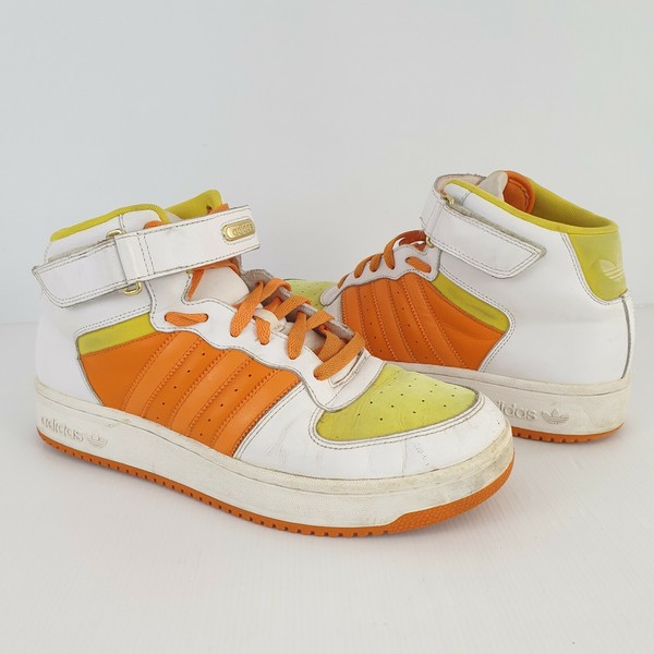 ADIDAS “Die Marke Mit Den 3 Streifen” White/Orange Hightop Shoes Sz US 10 SE126