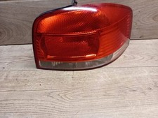 Feu arrière Audi 75