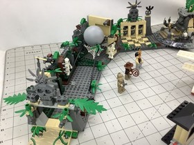 Lego  Indiana Jones 7620 , 7621 , 7623 , 76 24 sets read description 