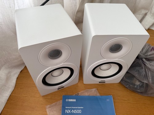 Yamaha NX-N500 white speakers - MusicCast - Picture 2 of 4