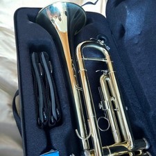 Gold Trumpet 3 Valve with Case and Strap, Unused, Beginner Model