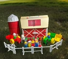 Vtg Fisher Price Family Play Farm Barn Silo Little People Toy 1986 + Figures
