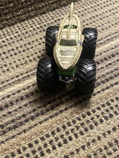 Hot Wheels Leopard Shark Monster Truck 1/64,