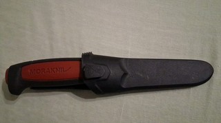 Morakniv Outdoormesser Schwarz/rot gebraucht guter Zustand