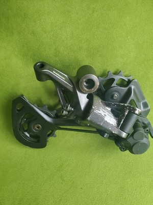 Shimano XT RD-M8100 MTB-Schaltwerk - 12-Fach mit Lagerspuren