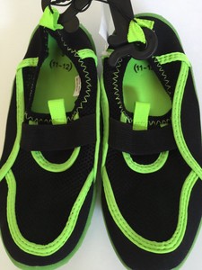 lime green water shoes