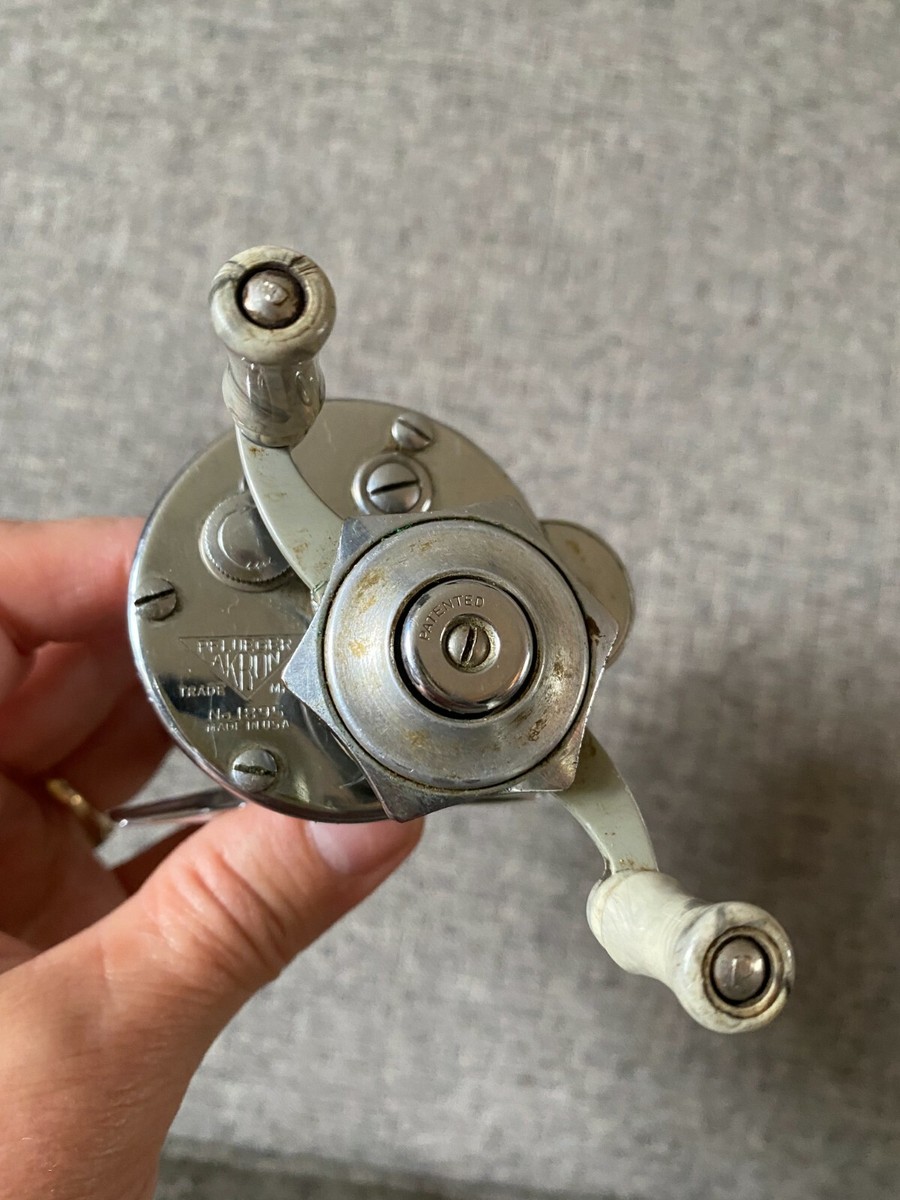 Vintage Pflueger Akron Model 1895 Fishing Reel | eBay Vintage Pflueger Akron Model 1895 Fishing Reel | eBay