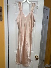 VTG Victoria Secret Midi Peach Satin Polyester Nightgown Lingerie Ruffle Sz M