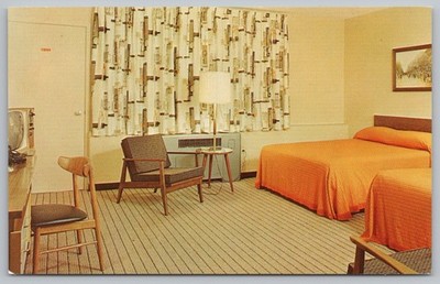 Vintage MOTEL ALLENWOOD Wescosville Allentown PA 1960s Mid-Century Room Postcard