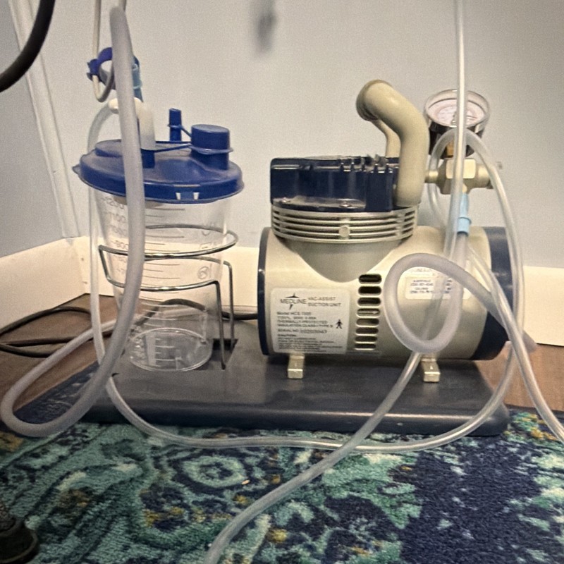 Allied Healthcare Gomco 118 Portable Surgical Suction Pump w/ Collection Jar