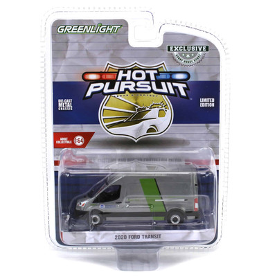 RAW CHASE 1/64 2020 Ford Transit US Customs & Border Patrol, Hot Pursuit 43035-E