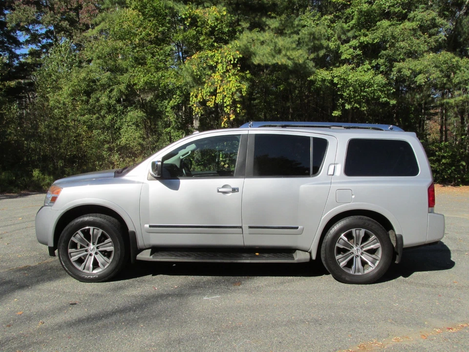 Nissan Armada 2015 Foto 2 de 4