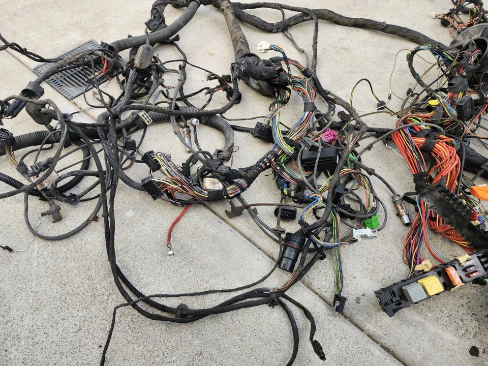 04-06 Dodge Sprinter T1N 2.7L Motor Diesel 2500 Freightliner Cuerpo Arnés de Alambres Foto 4 de 4