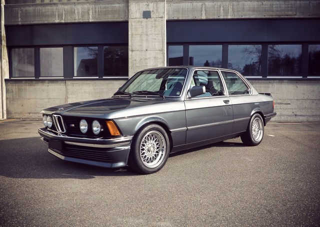 Zender bmw e21