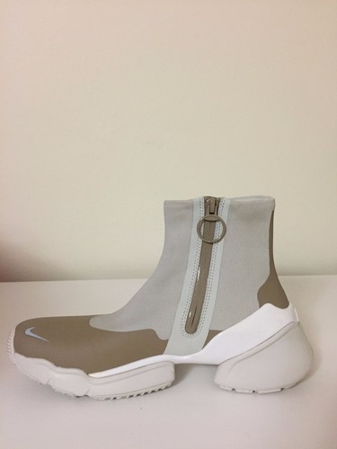 Nike Fall Sample 916810-002 Womens Size 7 Beige/Off White Running Shoes New - Picture 2 of 4