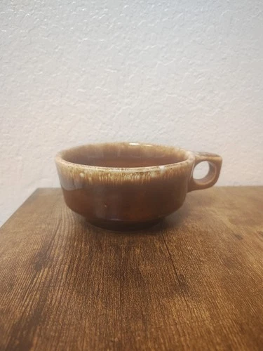 vintage Hull Pottery brown drip glaze handled soup bowl