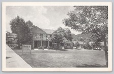 Postcard E.B. Reagan's Motel and Cottages Gatlinburg Tennessee B & W