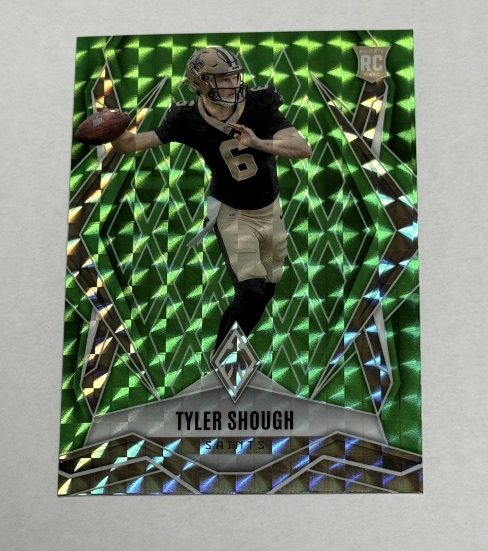 2025 Panini Phoenix - Tyler Shough #169 Lime Green Pyramids /285 (RC)