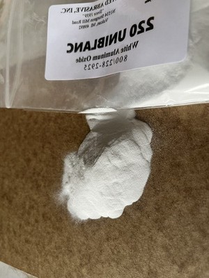 White Aluminum Oxide 220 UNIBLANC 4 lb. Dental Abrasive Blast Media 99.5% purity
