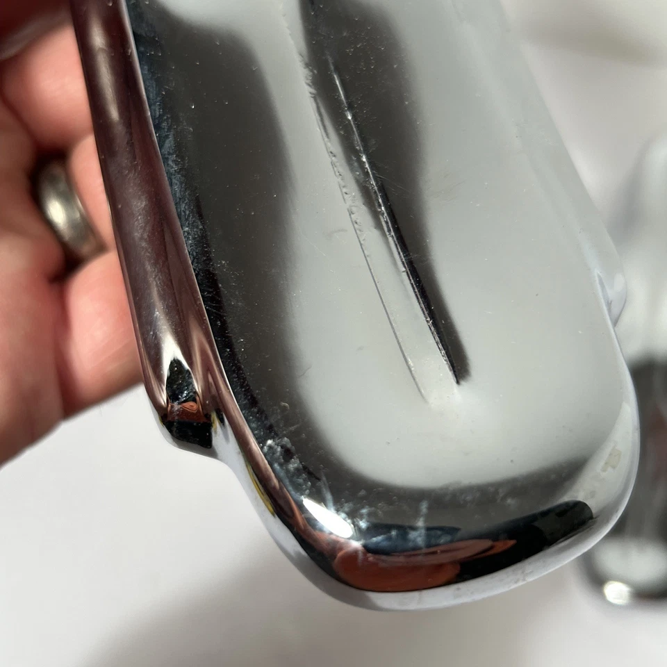 Protetores de para-choque dianteiro ou traseiro Desoto Airflow 1935 MoPar cromado novamente - Imagem 2 de 4